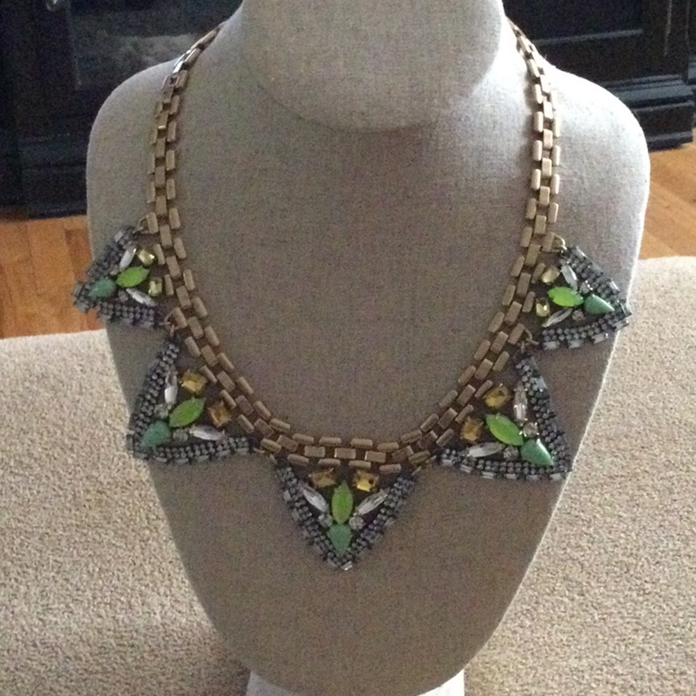 Stella and Dot Palmia Necklace